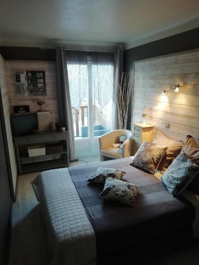 Hotel & Restaurant Le Chalvet Embrun Eksteriør bilde
