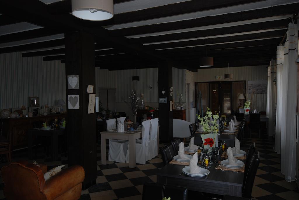 Hotel & Restaurant Le Chalvet Embrun Eksteriør bilde